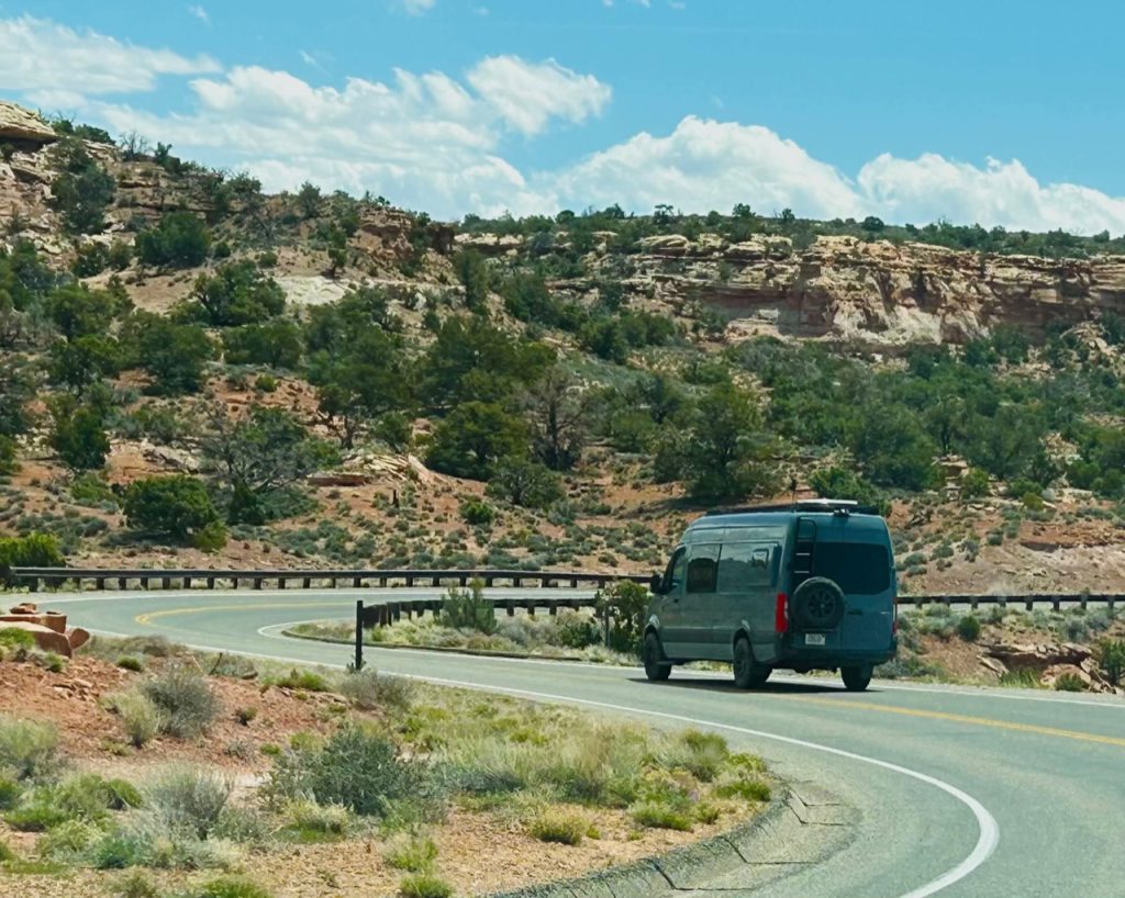 campervan cliffs utah